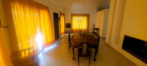 V294 - Villa Del Lago, Un Chalet Único Con La Mejor Ubicación Y Amplísimo Lote.