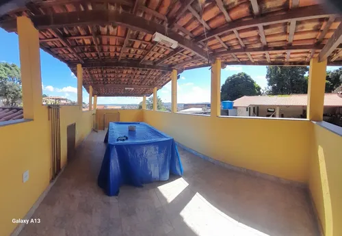 Oportunidade, Linda Casa Plana, Perto De Todo Tipo De Comérc