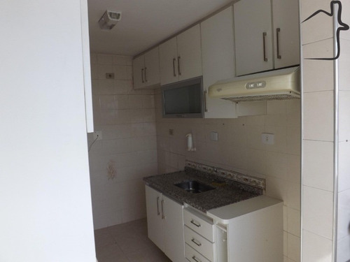 Imagem 11 de 14 de Belo Apartamento Com 2 Dormitórios. Sala, Cozinha, Wc E 1 Vaga . - Ap01082 - 68652983