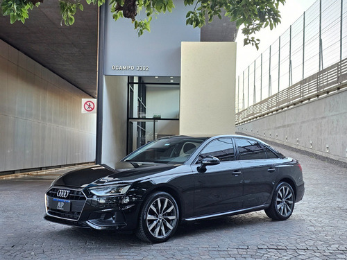 Audi A4 2.0 40 Tfsi Front