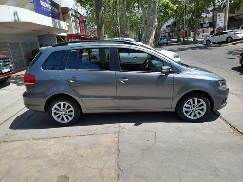 Imagen 5 de 10 de Volkswagen Suran 1.6 Trendline 2015