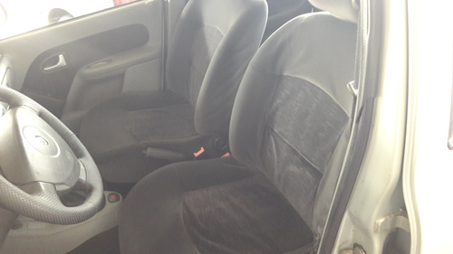 Renault Clio Sedan 1.6 16v Privilège Hi-flex 4p