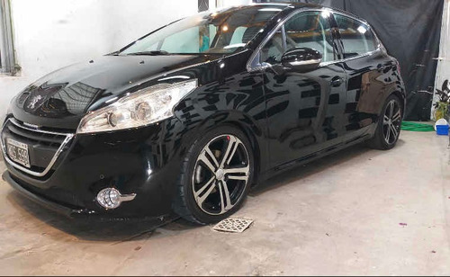 Peugeot 208 1.6 Feline 2014