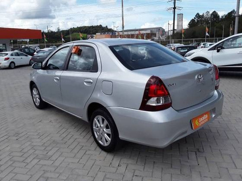 Imagem 6 de 9 de Toyota Etios 1.5 X Plus Sedan 16v Flex 4p Automático