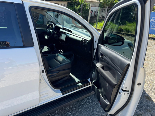 Toyota Hilux 2.8 Std Power Pack Cab. Dupla 4x4 Tdi 4p