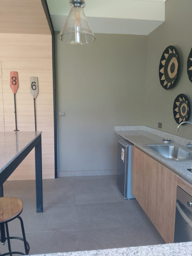 Amoblado O Semi, Arriendo Hermoso Y Cómodo Depto, Est. Bodg