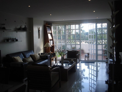 Imagen 3 de 14 de Venta Cómoda Pb 125 M2 Más 280 M2 De Jardín, Ubicación Privilegiada, Calle Cerrada
