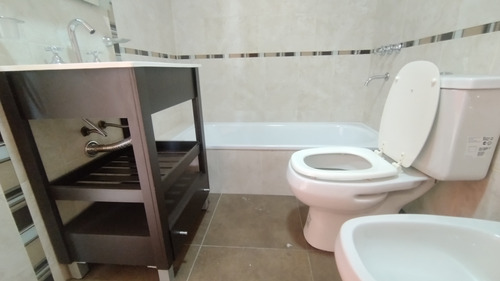Departamento A Estrenar Con Cochera En El Centro De San Justo
