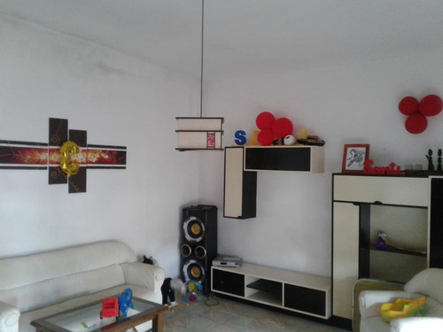 Imagen 12 de 14 de Casa En Nuevo Carlomagno De 2 Dormitorios U$s65000 V143