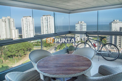 Imagen 1 de 10 de Apartamento En Venta - Brava