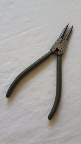Pinza Para Anillos De Retención (Usado)