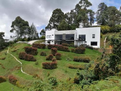 Casa En Arriendo En Envigado Sector Peñasco