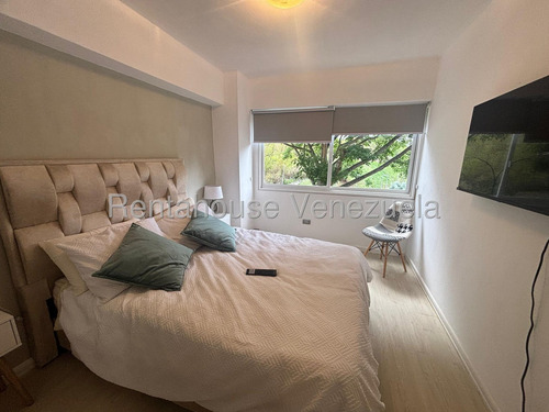 Apartamento En Venta Prados Del Este 25-21644. Jt
