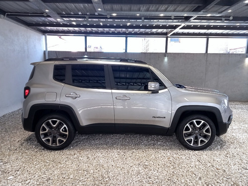 Imagen 4 de 15 de Jeep Renegade Longitude Full 1.8n At 6° | 2020