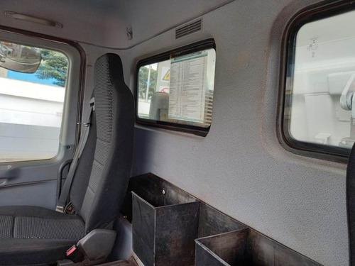 Imagem 6 de 15 de Mercedes-benz Actros 4844 8x4 Ano 2014 Caçamba 20m
