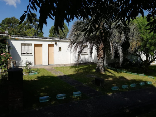 Punta Rieles 3 Dormitorios Jardin Y Parrillero