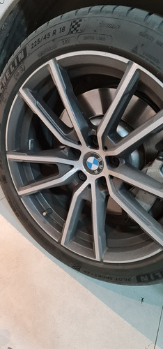 Imagen 4 de 8 de Bmw Serie 3 3.0 330i Sedan Sport 252cv 2020