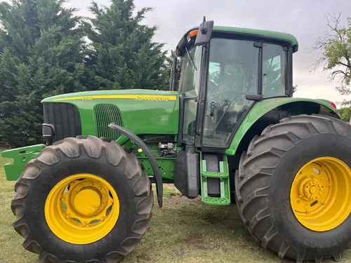 John Deere 7515 Año 2010 145 Hp