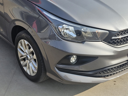 Fiat Cronos CRONOS DRIVE 1.8 AT