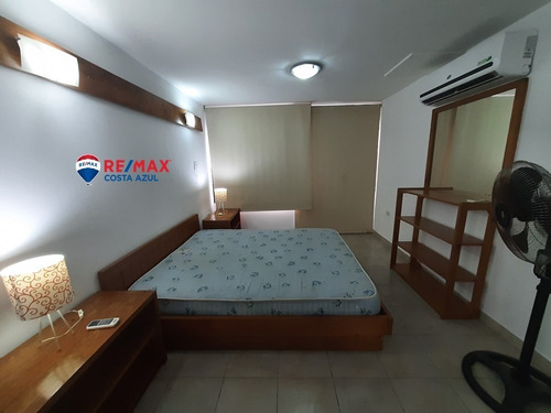 Imagen 6 de 12 de Se Vende Apartamento Con Amplio Balcón, Marina Privada, En Tucacas, Edificio Gran Marina.