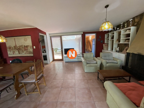 Casa En Pinares 4 Dormitorios Con Parrillero Y Garage- Ref: 216354
