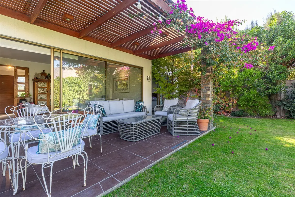 Imagen 2 de 25 de Casa En Venta De 3 Dorm. En Chamisero