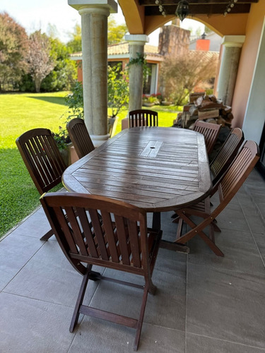 Imagen 4 de 17 de Muy Linda, De Estilo Colonial Y Con Barbacoa Independiente