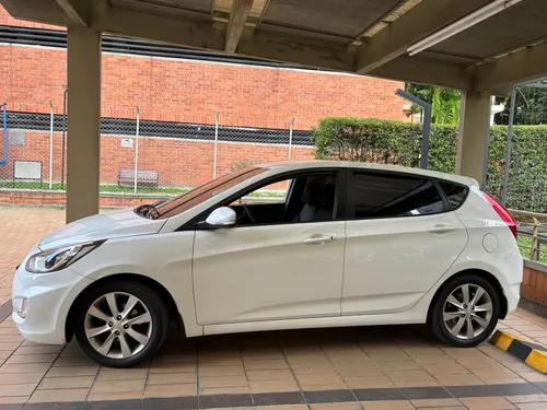 Hyundai Accent 1.6l 5 p