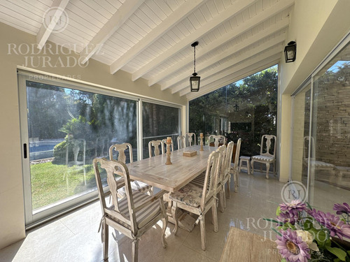 Casa De 400m2 En Venta Barrio Privado Septiembre - Maschwitz