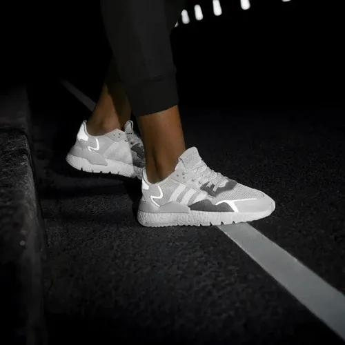 Zapatillas adidas reflectivas hot sale