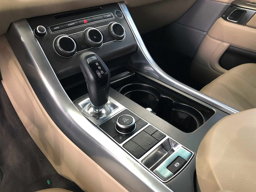 Imagem 9 de 11 de Land Rover Range Rover Sport 3.0 Se 4x4 V6 24v Biturbo