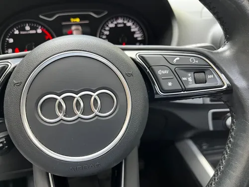 Audi Q2 1.4 Select S-Tronic At