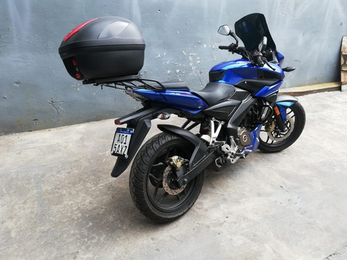 Bajaj Rouser As 200