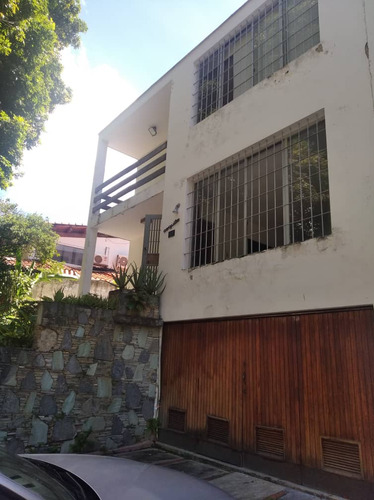 Vendo Casa En San Roman De 310 M2 /5 Hab /5 Baños /3 Ptos