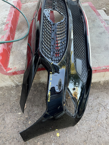 Fascia Mercedes Cla 200 2020-2023 (Usado)