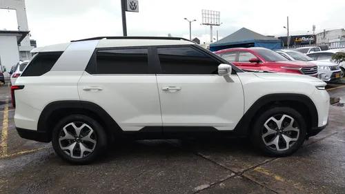 SsangYong Torres Elite