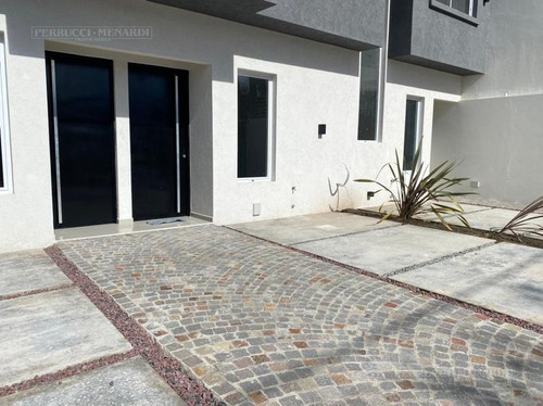 Duplex 3 Ambientes