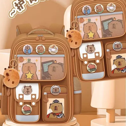 Bonita Mochila Con Dibujos Animados De Capibara De Gran Capa