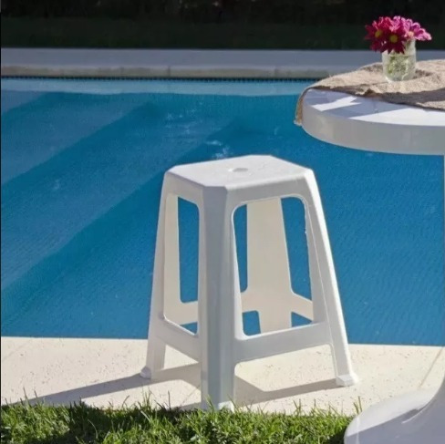 Imagen 5 de 8 de Banqueta Acero De Plastico Cuadrada Blanca Gardenlife Kromos