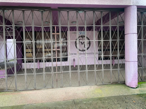 Vendo Centro Medico Constitucion De Chillan.-