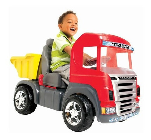 Imagem 1 de 8 de Caminhão Infantil Top Truck Pedal Som Luz Vermelho 9300