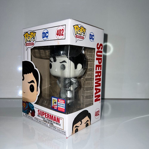 Superman -402- Funkopop San Diego Cómic Con Sdcc 2021 Intern