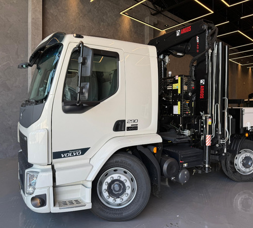 Caminhão Volvo Vm290 Lx 8x2 Cabine Leito Munck Argos 45t