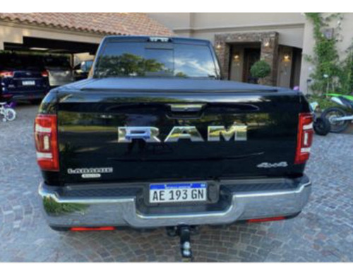 RAM 2500 6.7 Laramie I Atx 350cv 4x4
