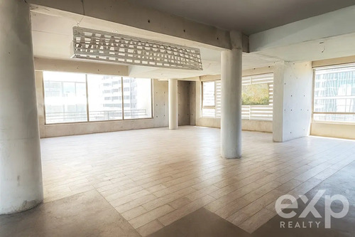 Local Comercial En Venta En Las Condes