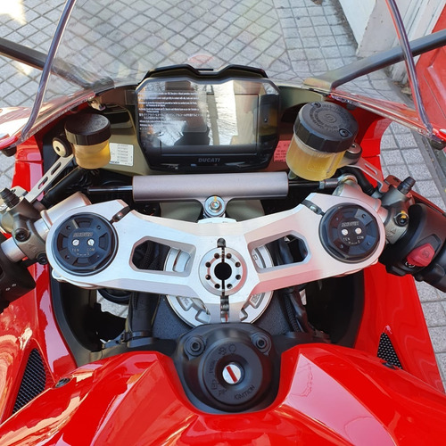 Imagen 3 de 15 de New Panigale V4 Red 0km 2022 Ducati Rosario
