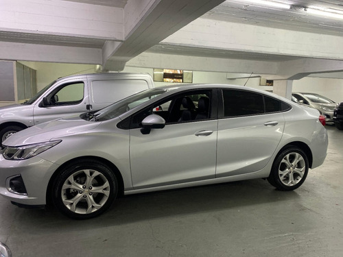 Chevrolet Cruze II 1.4 Sedan Lt