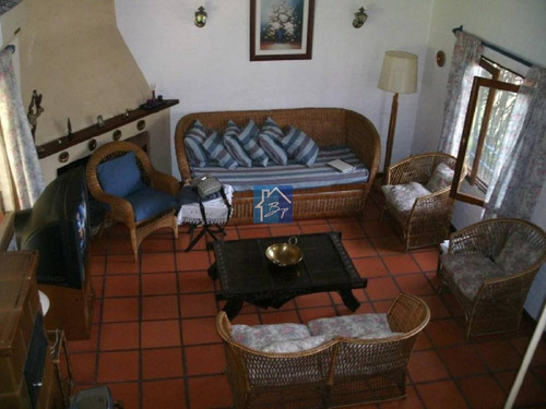 Alquiler Casa Mansa 2 Dormitorios- Ref: 1173
