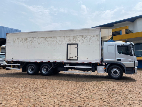 Mb Atego 2430 6x2 Cabine Leito