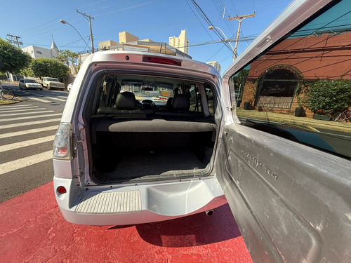 Mitsubishi Pajero TR4 2.0 4x2 Flex Aut. 5p